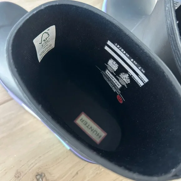 HUNTER Original Play Rain Short Boot Size 9 Black Striped Sole Ankle Wellies - Picture 3 of 7